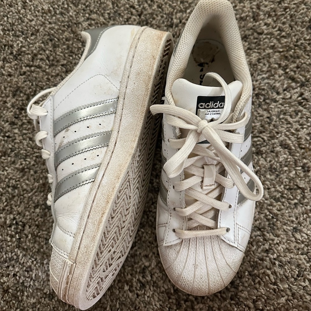 Adidas Superstar